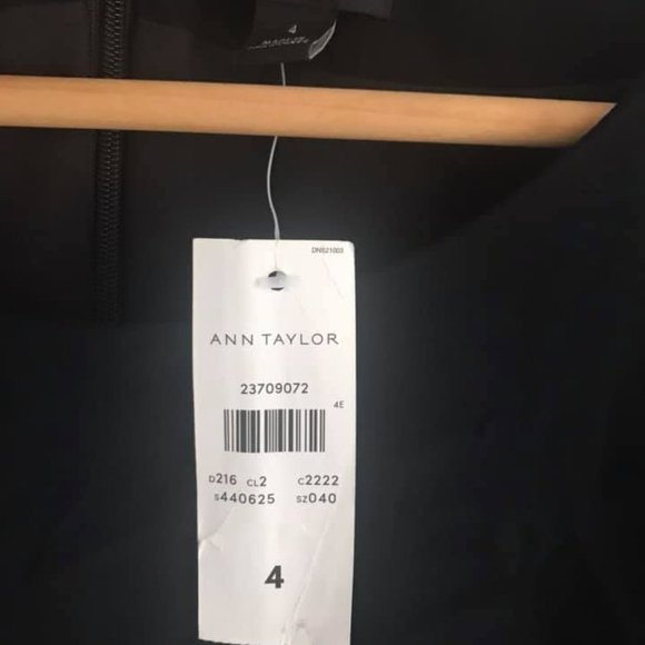 Ann Taylor Jumpsuit - Picture 6 of 6